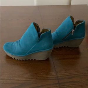 Fly London Zip Wedge Bootie 6.5